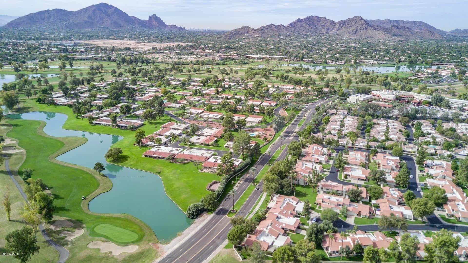 McCormick Ranch homes and lakes in Scottsdale Arizona